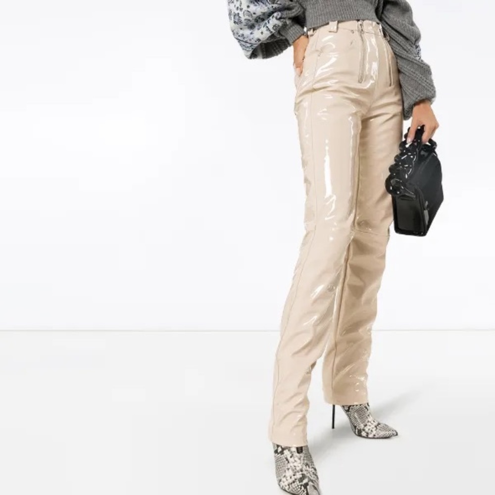 GmbH Beige Vinyl Zipper Detail High Rise Straight Leg Pants Size 24